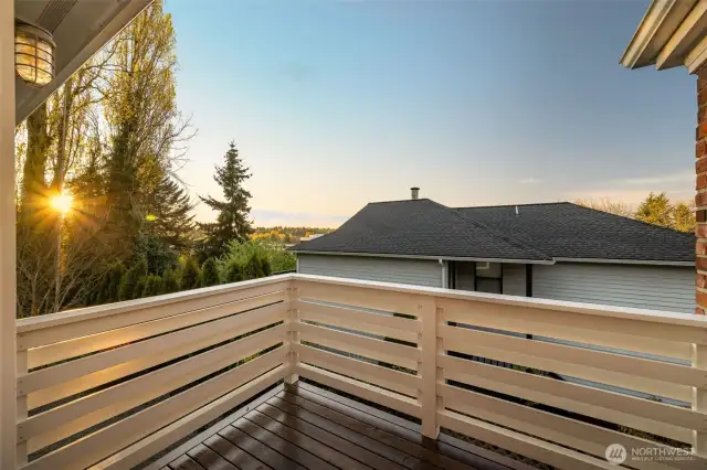Side Deck off Dining Room