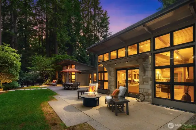 Entertainment patio
