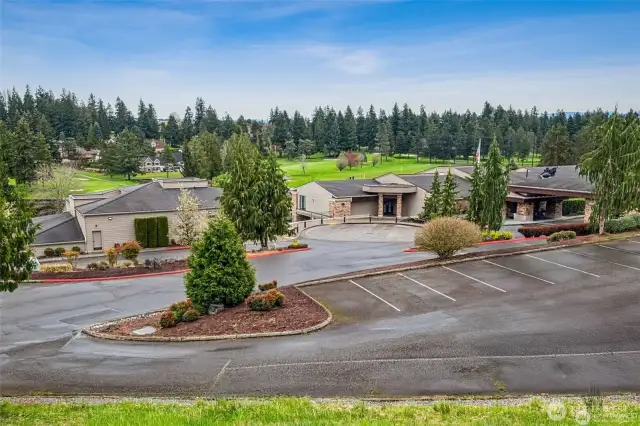 **Golf course & amenities available only with MVCC membership (Social or Golf) ** (Clubhouse, restaurant, bar, social activities, pickleball, gym)