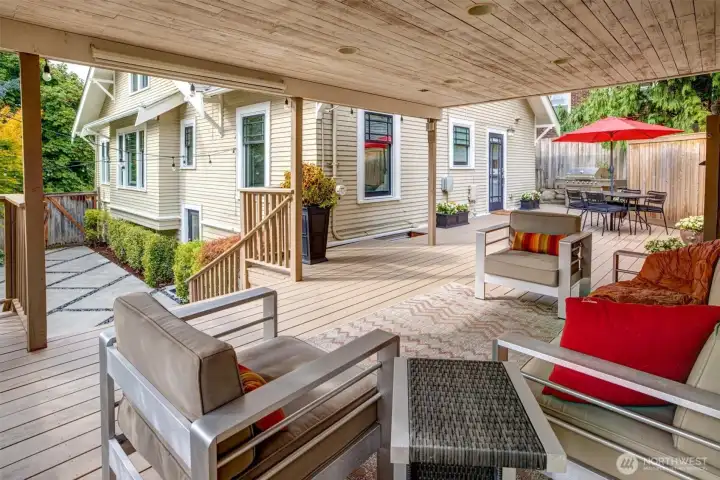 Covered back deck area providing many option for outdoor enjoyment