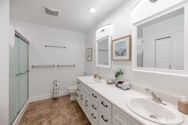 additional bedroom/workout room