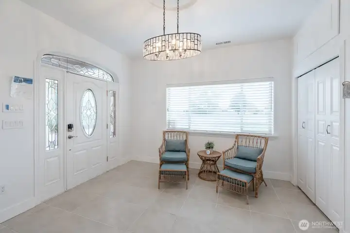 Main level entry seating area