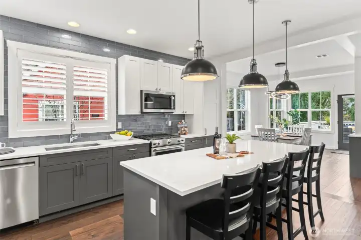 Fully updated kitchen