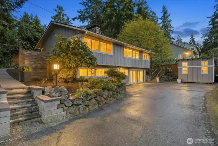 Welcome to 3016 106th Ave SE, Bellevue