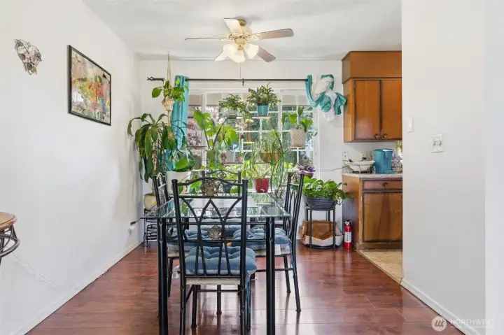 Unit B Dining area