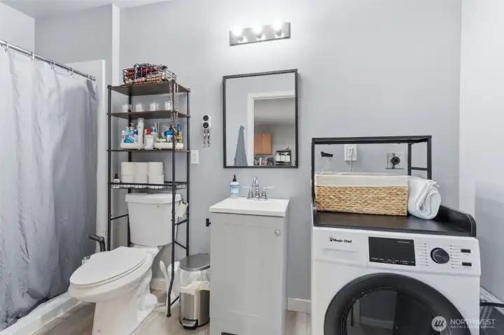 Unit C Bath and laundry