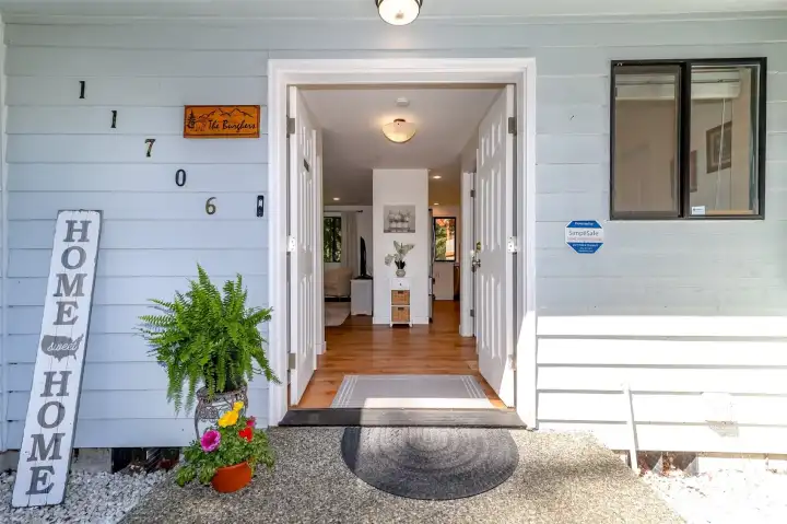 Welcoming double door entry and wide porch welcomes you as you enter this tastefully updated home.