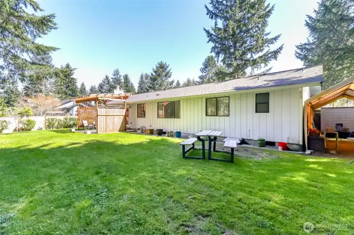 Another angle of the backyard.