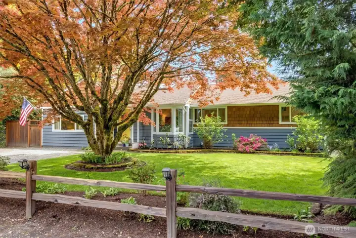 Dead end street, large landscaped lot!