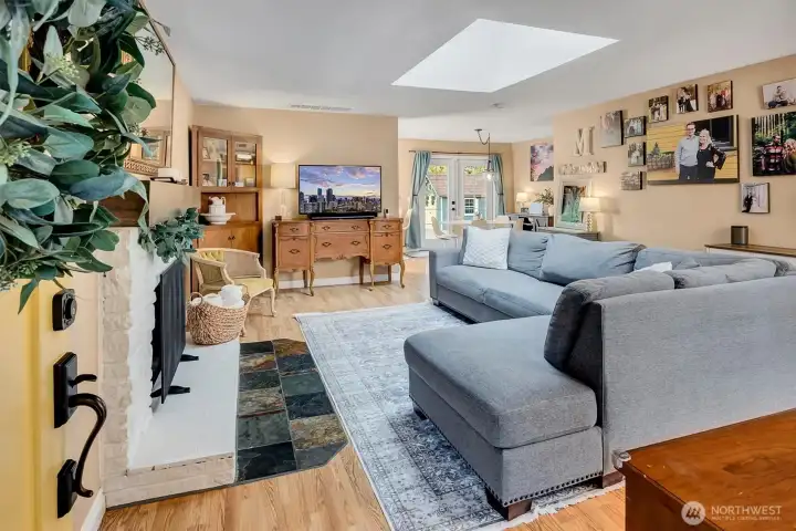 Large living room with skylight!