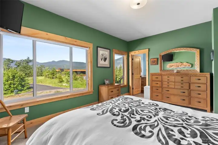 Primary bedroom 1