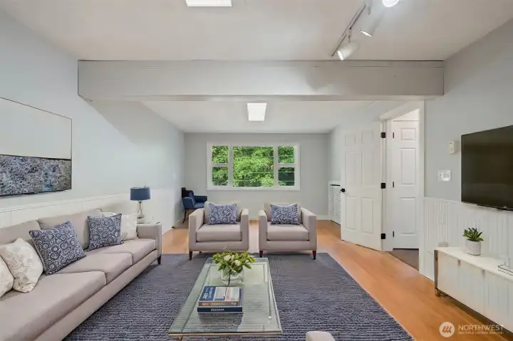 Bonus room. Virtually Staged. Bonus room. Virtually Staged.