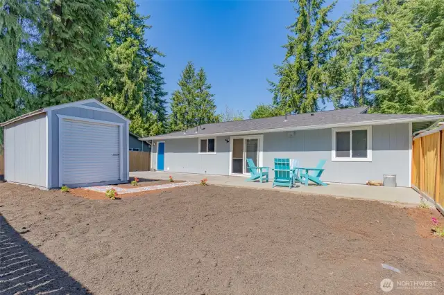 Large fully fenced backyard