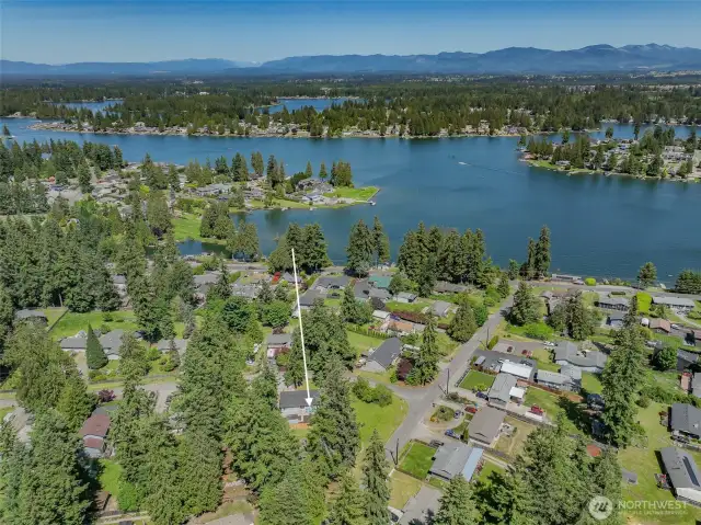 Close Proximity to the Lake
