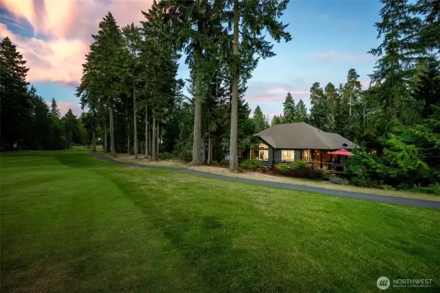 Twilight view from the 17th fairway!