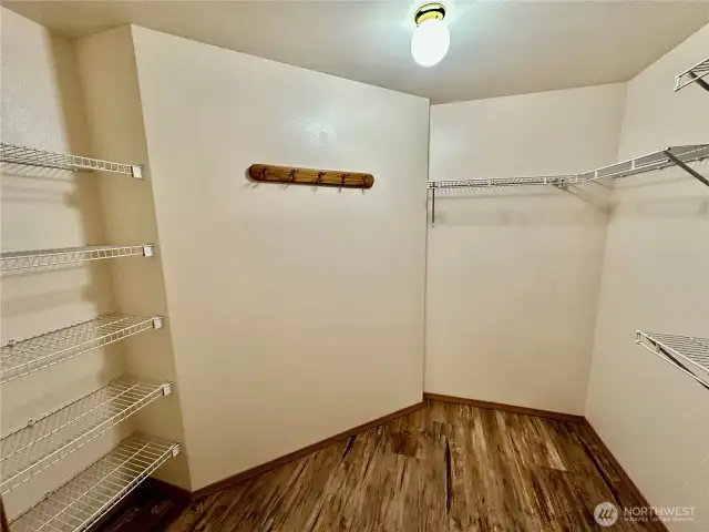 Nice sized walk-in closet.