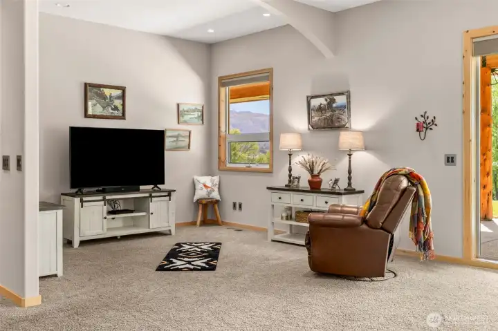Relaxing, private and quiet corner of primary bedroom.
