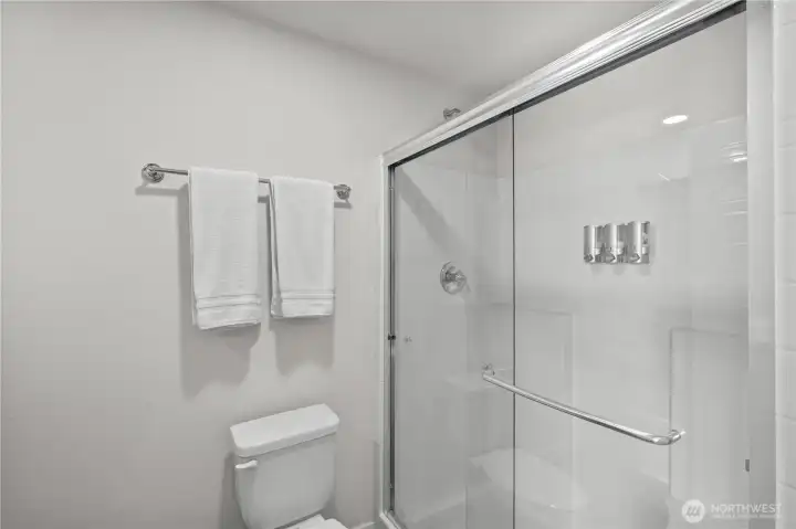 Bedroom 3 attached bathroom