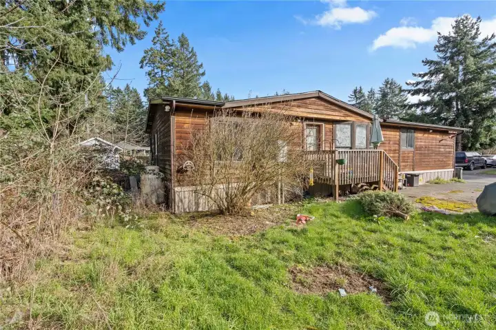Front Yard, Deck, Rear Yard. Will be really nice once it's cleared!