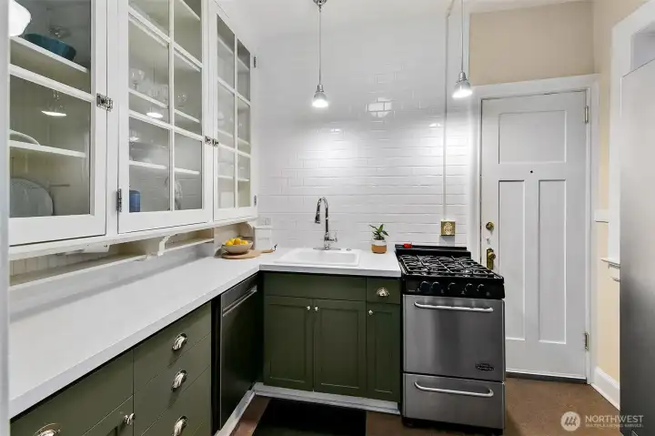 Updated bright yet charming kitchen