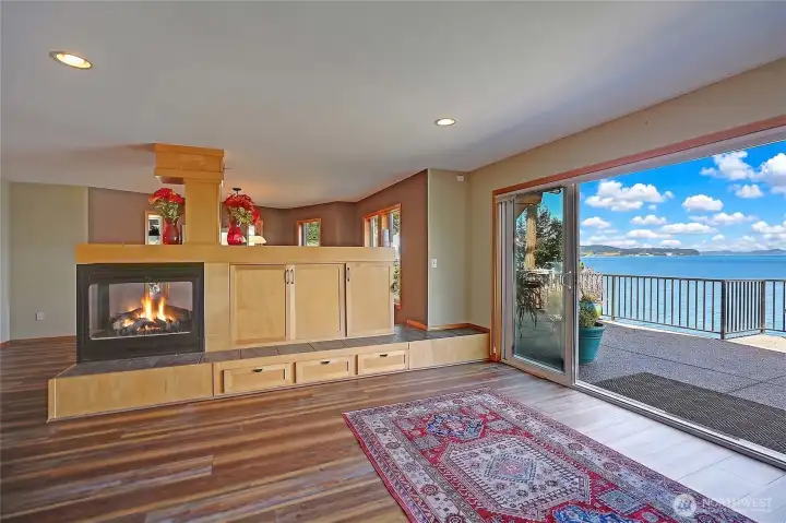1st Floor Living Area
