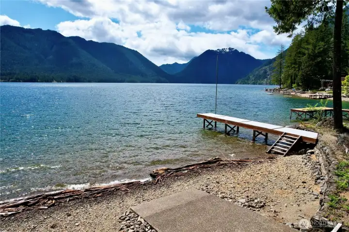 Stunning views of the water and mountains!