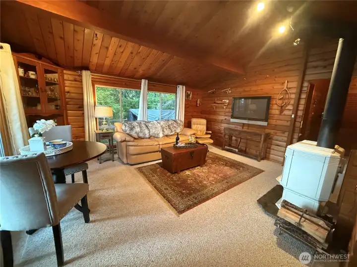 Spacious living room.