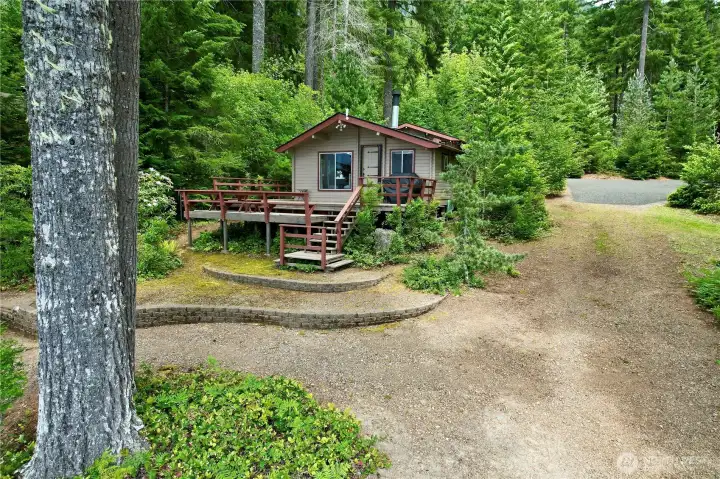 Spacious waterfront lot with two cabins!
