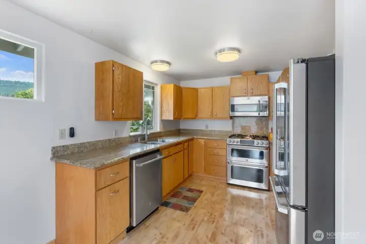 Updated Kitchen in 2018. Original Cabinets are in great shape!