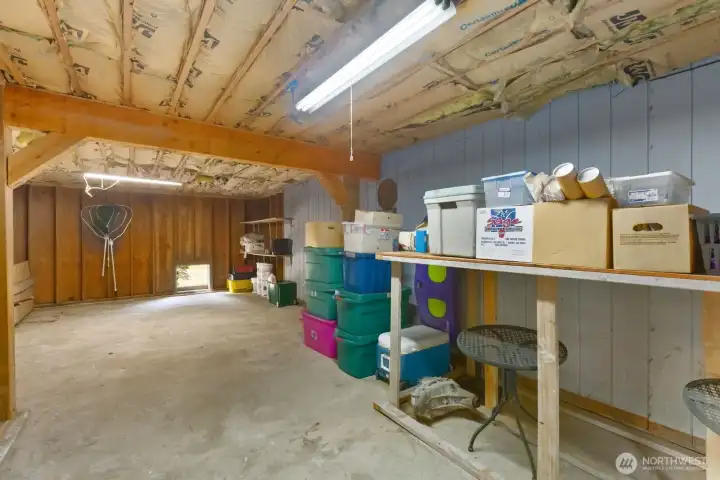 479 Unfinished Sqft with Electricity and Ceiling Insulation