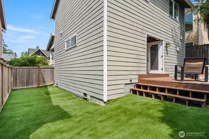 majority of back yard is turfed