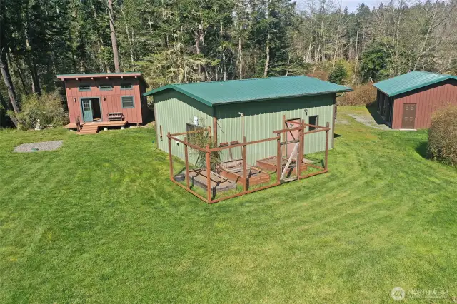 Studio, Shop, Garden Space & Garage