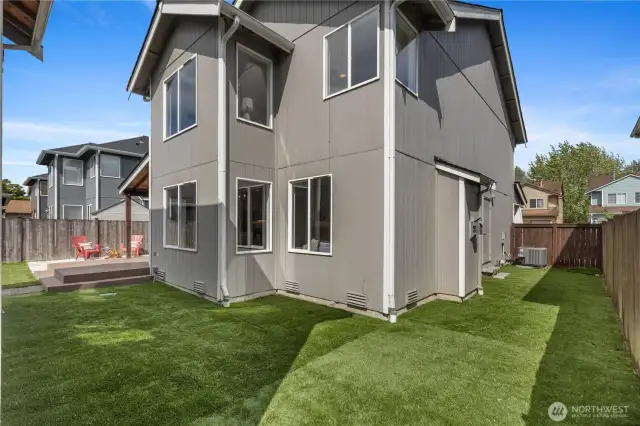 Turf Backyard- Fully Fenced