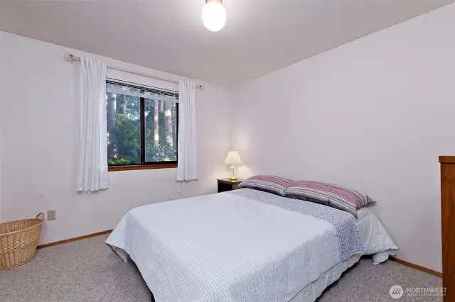 Upper level bedroom 2.