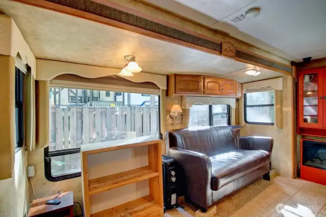 Enjoy The Glen with all its amenities