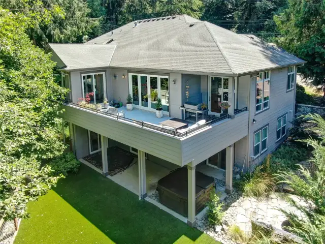 Upper & lower exterior living spaces