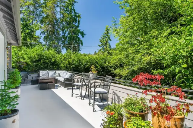 Private deck