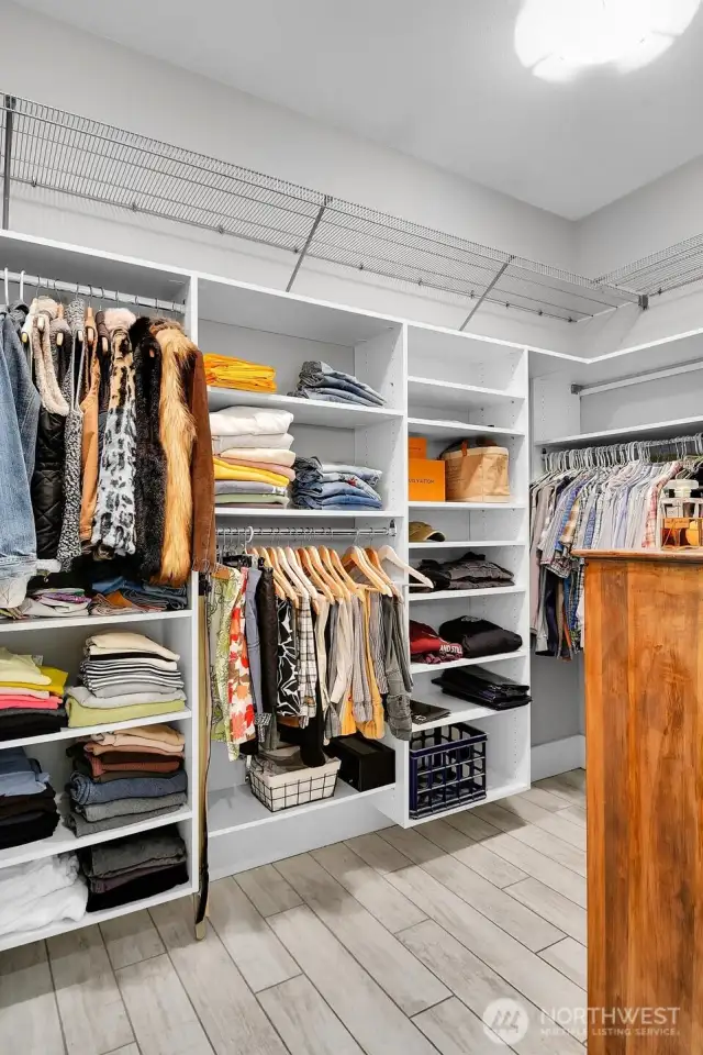 Primary walk in closet