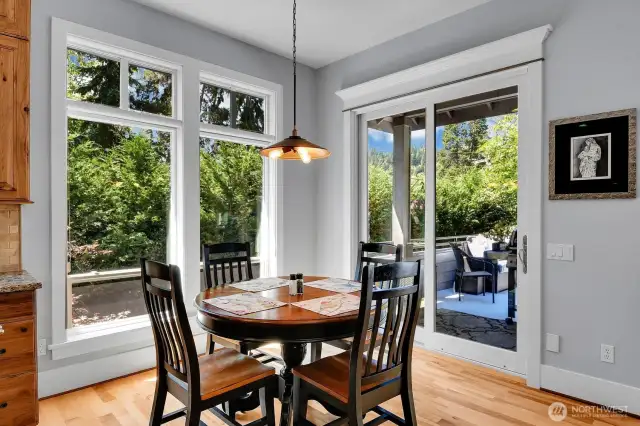 Kitchen eating space