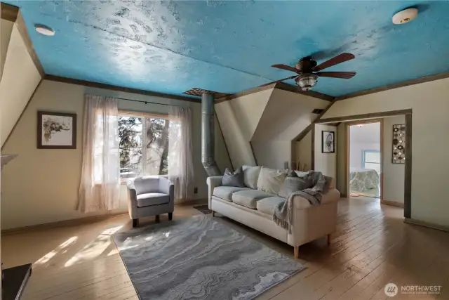 Upstairs Livingroom