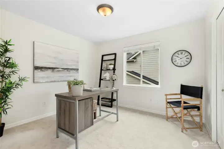 4th bedroom with an option to be an office