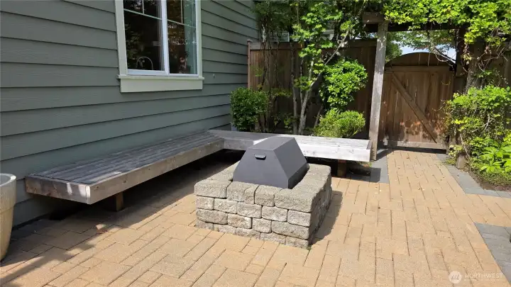 Cozy firepit
