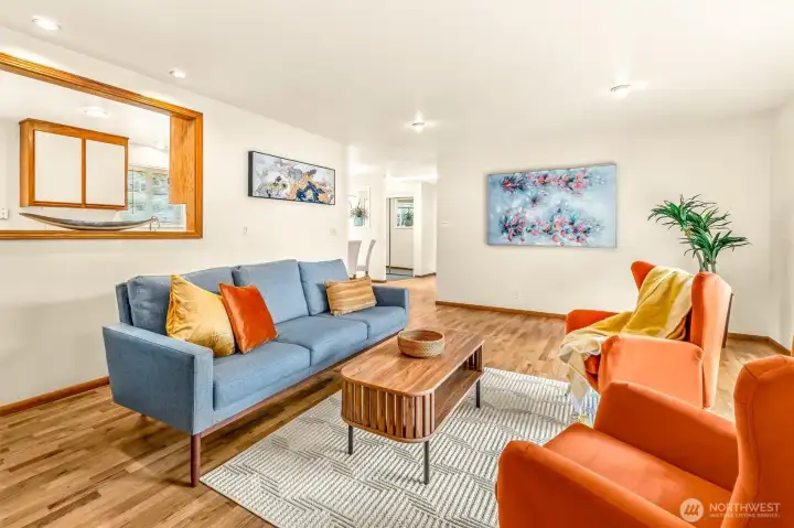 Kitchen opens to the Livingroom for easy entertaining
