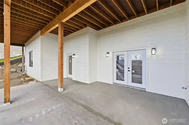 Separate entrance to basement, potential for ADU or multi-generational living.