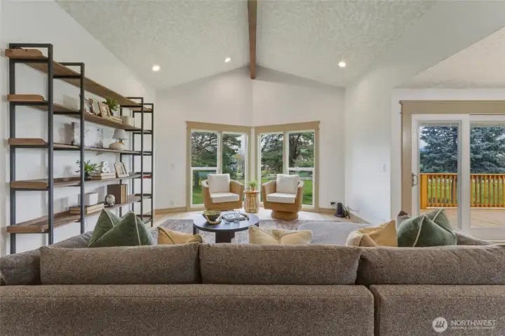 Gorgeous wall of windows to gaze out at the country scene