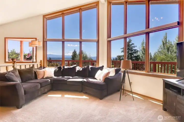 Family room w/ view & Hunter Douglas solar shades