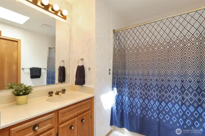 Main bathroom