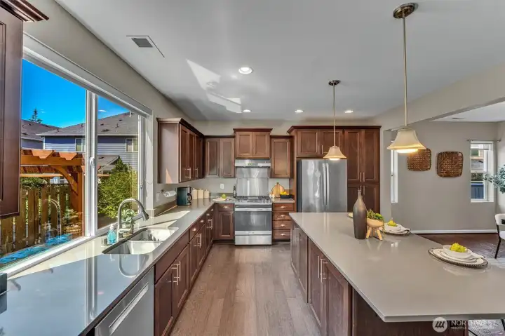 Looking for a kitchen that delivers on space? This one certainly does. Looking for a kitchen that delivers on space? This one certainly does.