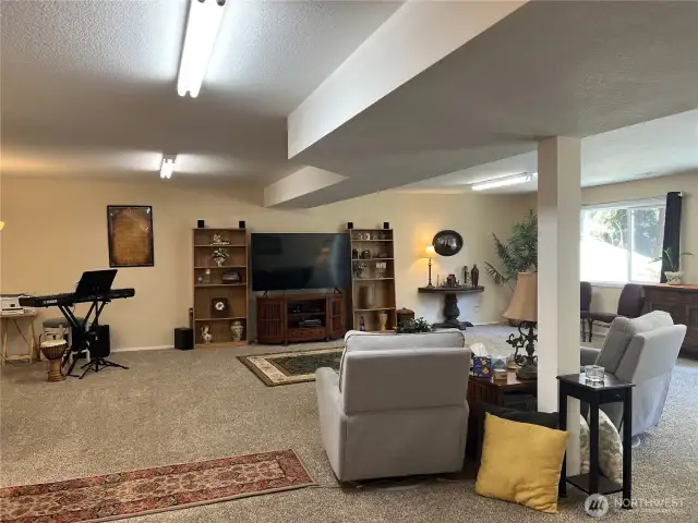 Spacious recreational room.