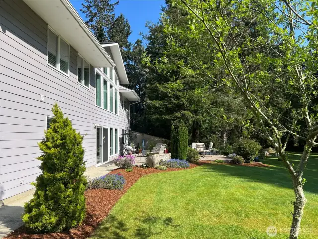 Facing North, patio in the background.